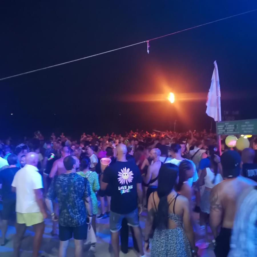Haadrin Village Mixed Dorm หาดริ้น ภายนอก รูปภาพ